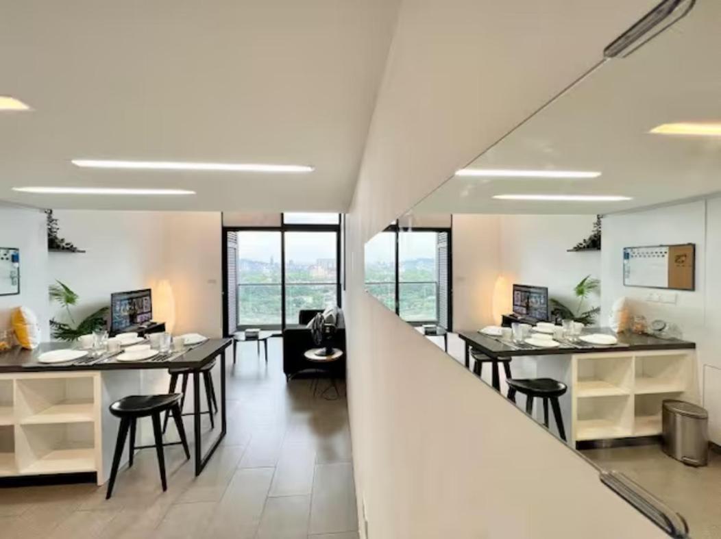 Establishment Bangsar By Sleepy Bear Aparthotel Куала Лумпур Екстериор снимка